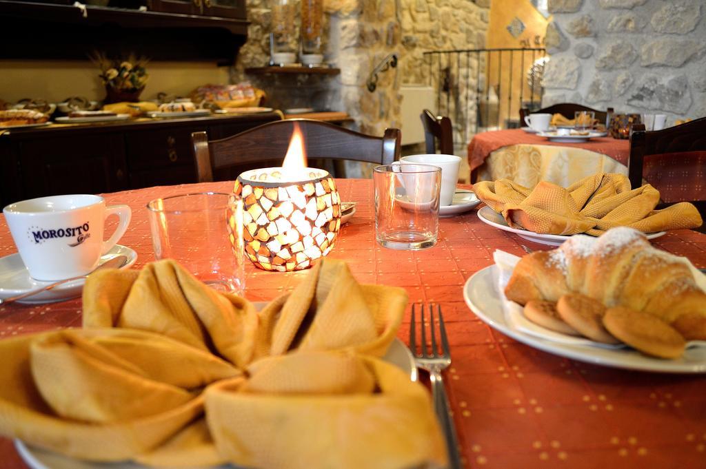 Il Castello Bed & Breakfast Petralia Sottana Exterior photo