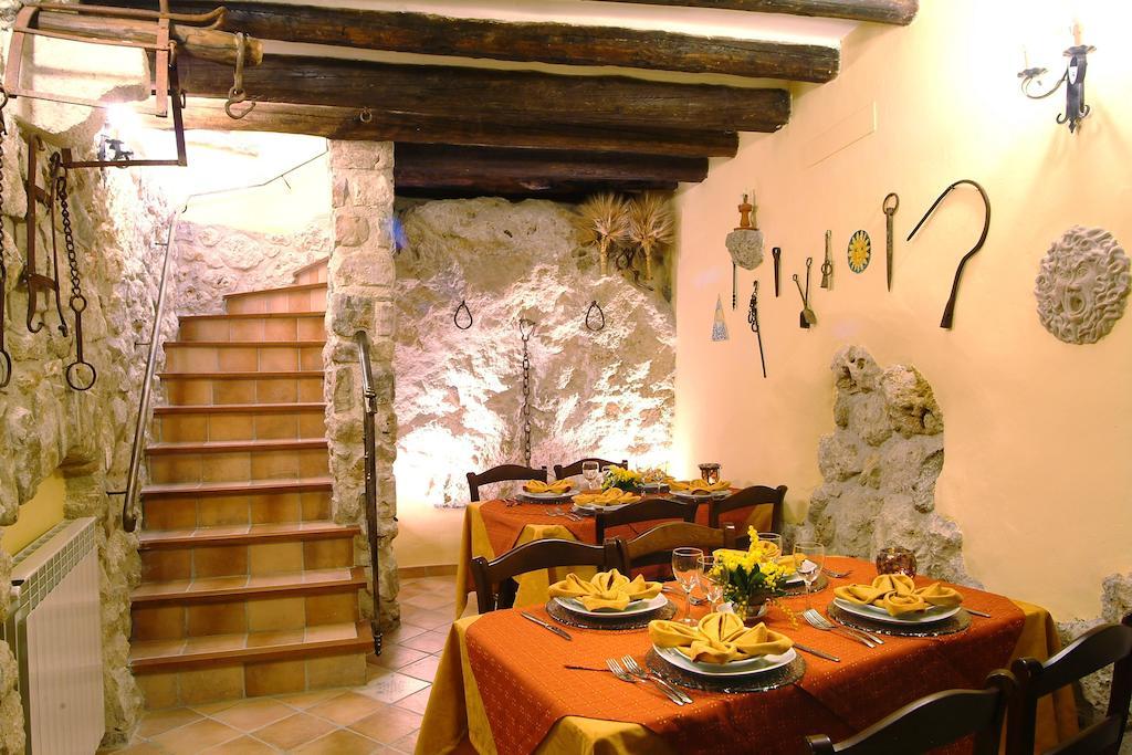 Il Castello Bed & Breakfast Petralia Sottana Exterior photo