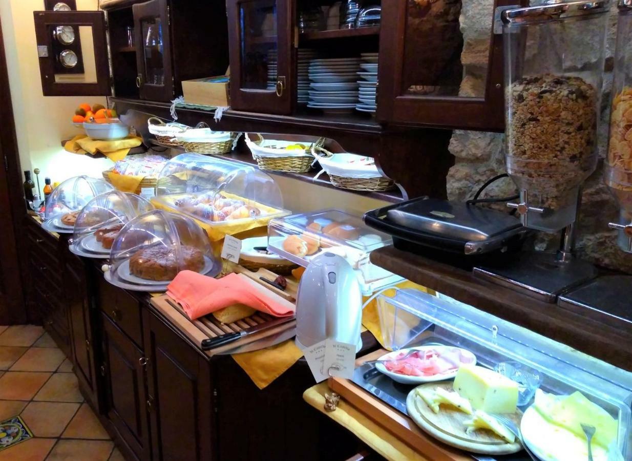 Il Castello Bed & Breakfast Petralia Sottana Exterior photo