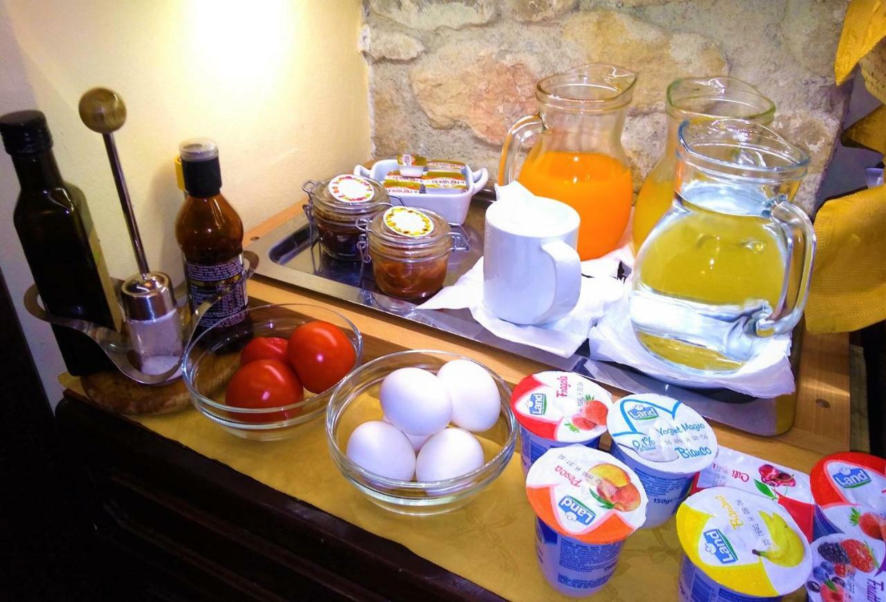 Il Castello Bed & Breakfast Petralia Sottana Exterior photo